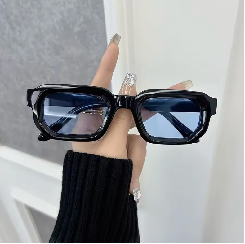 LUXURIOUS RECTANGLE SUNGLASSES